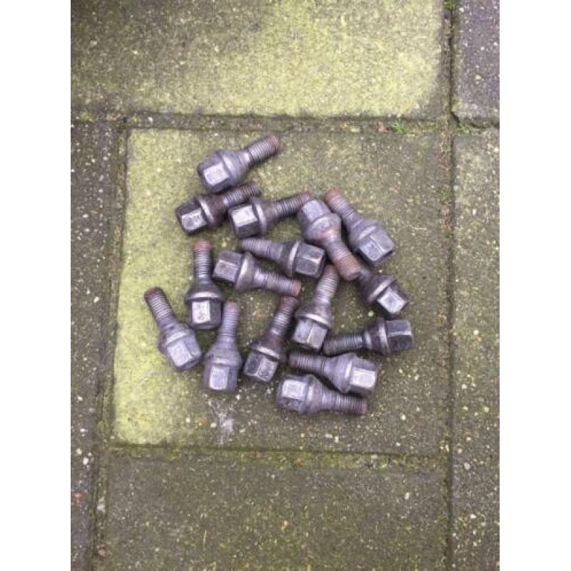 Banden met stalen velg