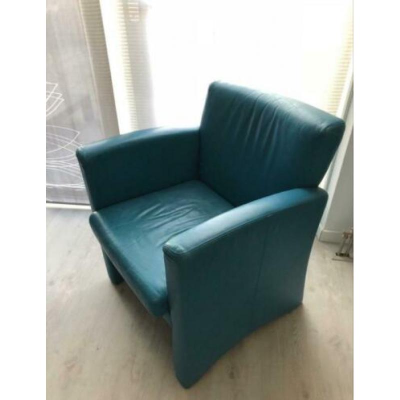 Turquoise leren stoelen groen blauw kuipstoelen fauteuil