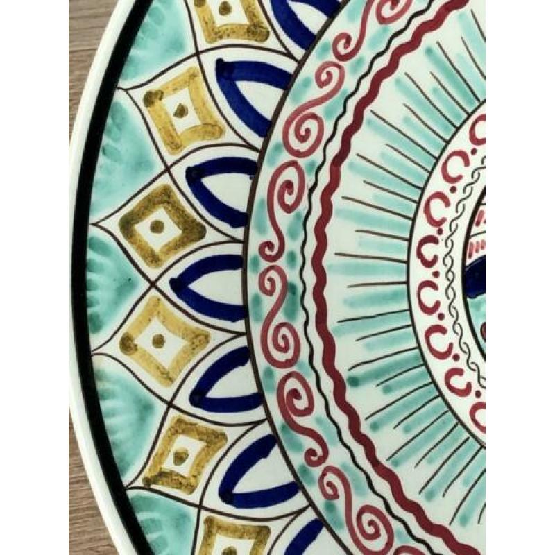 Bord majolica met vogel van RAM Arnhem 32,5