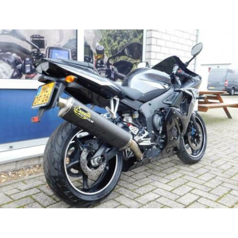 Yamaha YZF - R 6 met carbon Laser demper, pas 29445 km