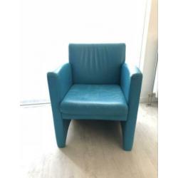 Turquoise leren stoelen groen blauw kuipstoelen fauteuil
