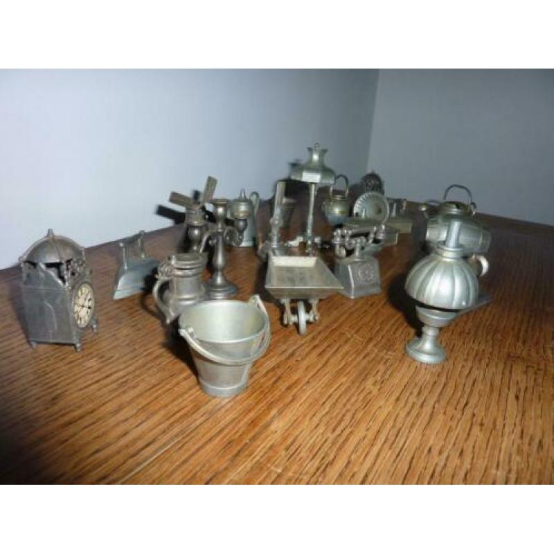 tinnen miniaturen, tin, letterbak, poppenhuis, verzamelen