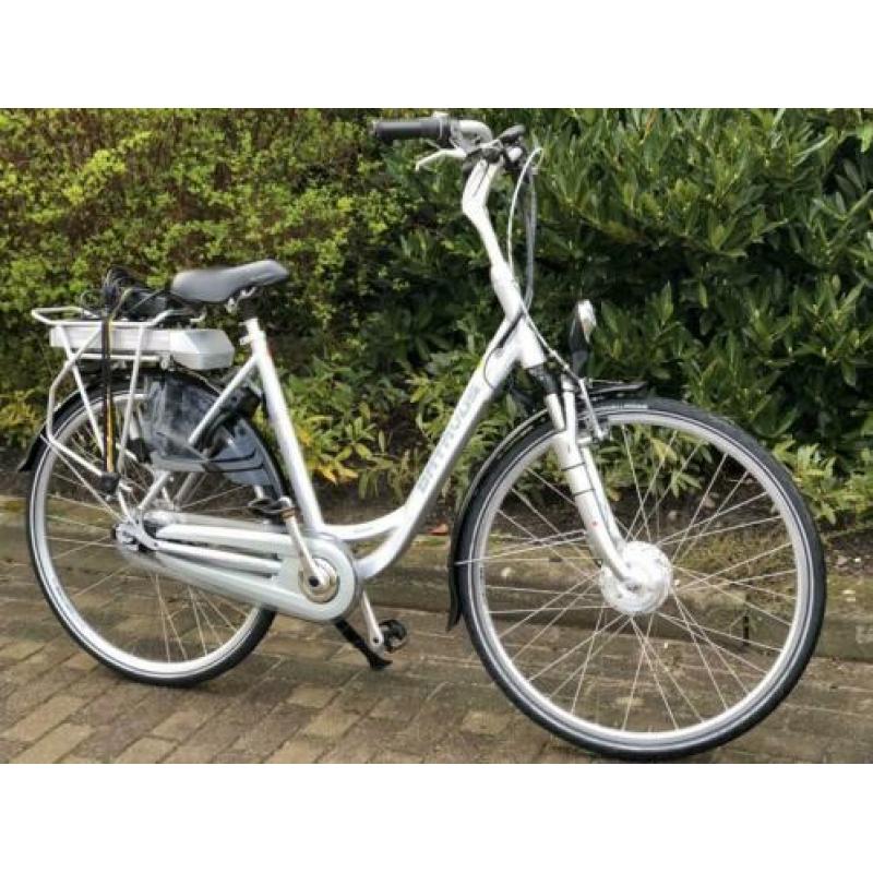 Goede Staat Batavus Genova 7 Elektrische Dames Fiets