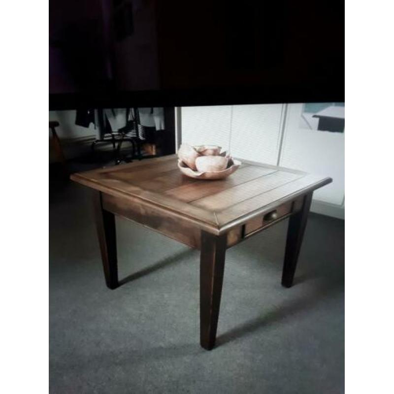 Vierkante salontafel