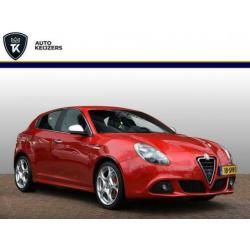 Alfa Romeo Giulietta 1.4 T Distinctive Bose Navi Leer/Alcant