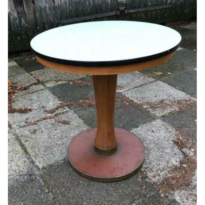 antieke ronde cafe-tafel in art-deco stijl.