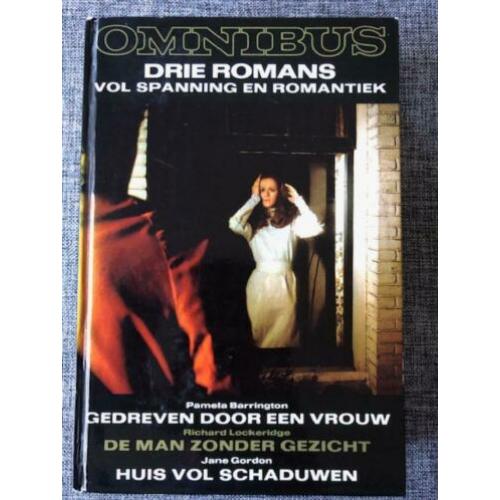 Omnibus - drie romans vol Spanning en Romantiek