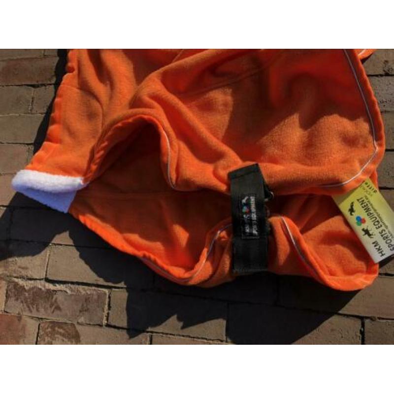 Mooi oranje fleece deken
