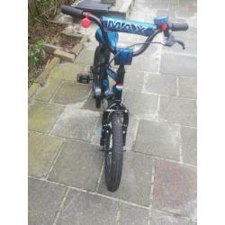 Fiets.. 16 inch.. Vanaf 5 jaar ongeveer.