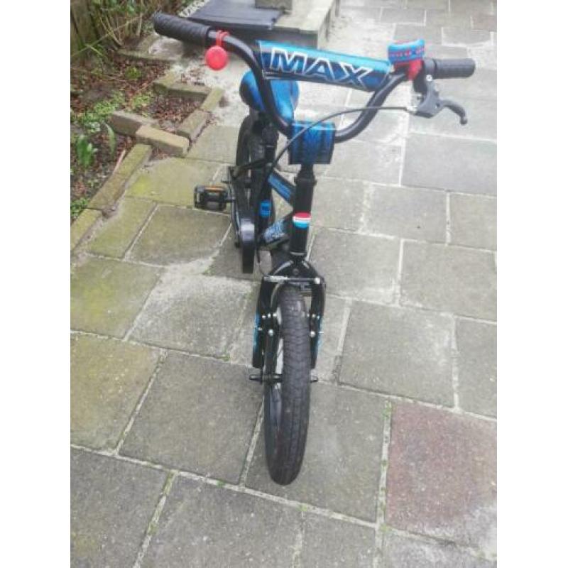 Fiets.. 16 inch.. Vanaf 5 jaar ongeveer.