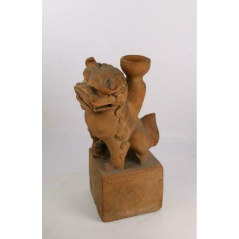 mooi gedetailleerd beeld Chinese leeuw Terracotta.