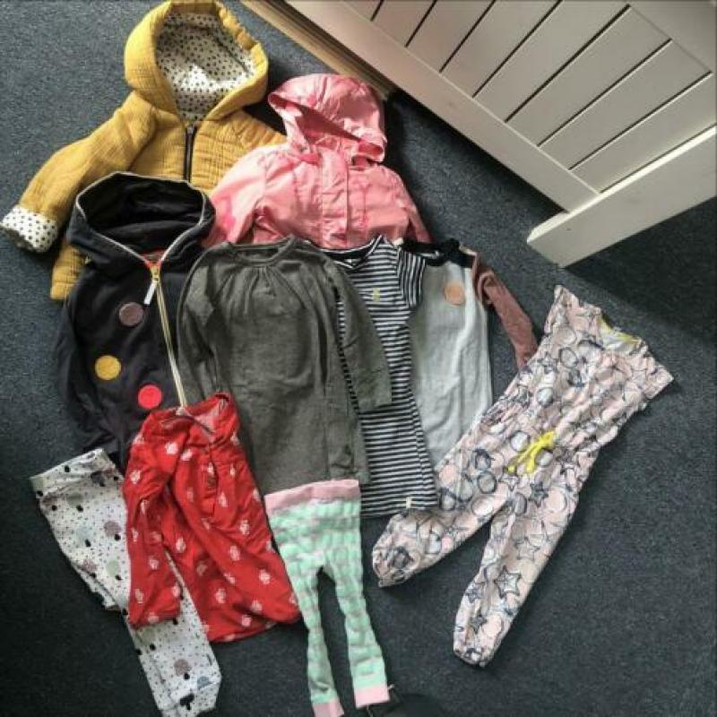Setje kleding maat 80/86