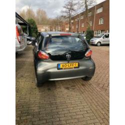 Toyota Aygo 1.0 12V Vvt-i 5DRS 2010 Groen