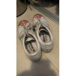 Adidas superstars sneakers / gympen maat 40 metal