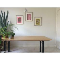 Eettafel - mooi vormgegeven