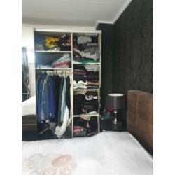 Mooie schuifdeur kast