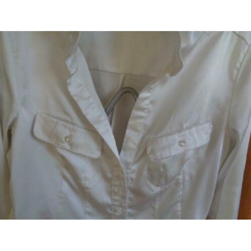 2 Leuke getailleerde satijnen Blouses van Vero Moda mt M/L