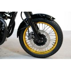 Kawasaki W 800 SE (bj 2012)