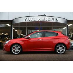 Alfa Romeo Giulietta 1.4 T Distinctive Bose Navi Leer/Alcant