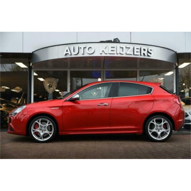 Alfa Romeo Giulietta 1.4 T Distinctive Bose Navi Leer/Alcant