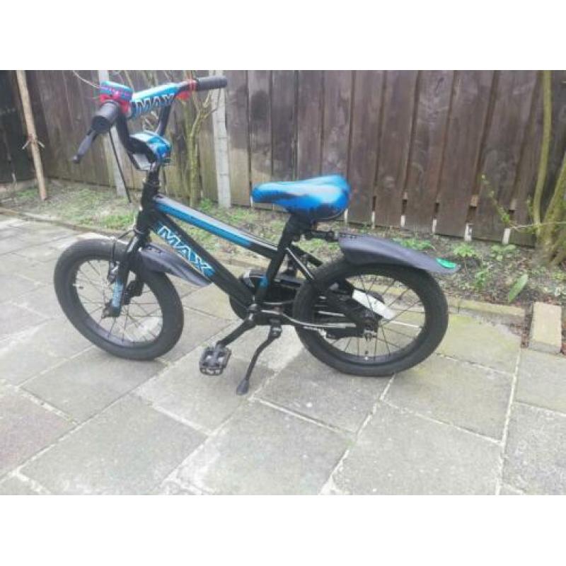 Fiets.. 16 inch.. Vanaf 5 jaar ongeveer.