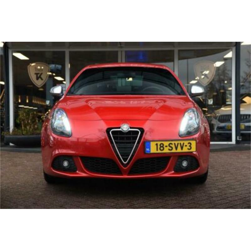 Alfa Romeo Giulietta 1.4 T Distinctive Bose Navi Leer/Alcant