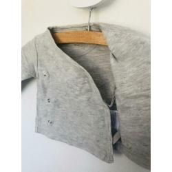 Noppies baby shirtje en broekje, maat 50