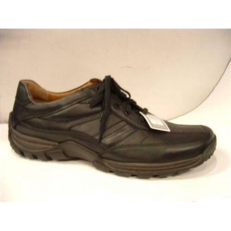 Zwarte leren veterschoenen 40