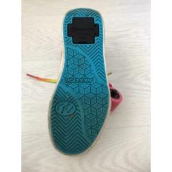 Heelys maat 33