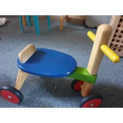 Houten driewieler