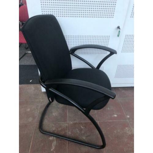Vergaderstoel Zwart sledemodel COMFORTO, KSB Breda VS294
