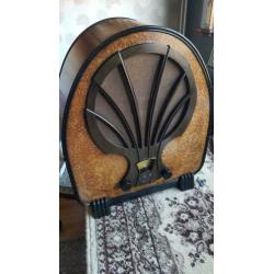Philips radio 830A. 1931 Speelt.