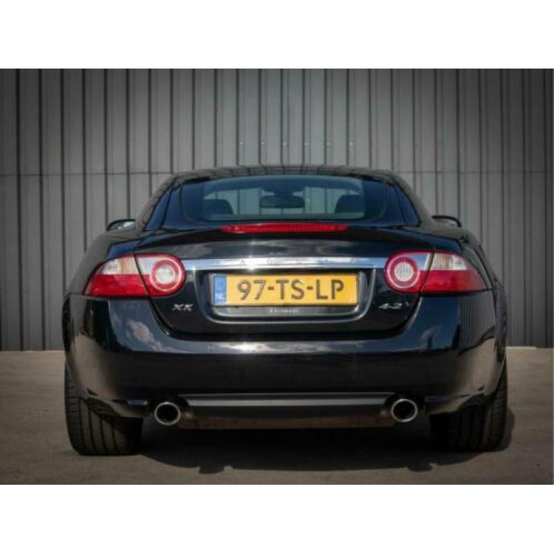 Jaguar XK 4.2 V8 Coupé Origineel NL Dealer Ondh, Leder, 19''