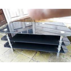 Te koop zwart glazen tv meubel