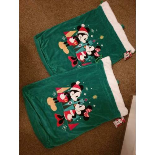 Disney kerstzakken / cadeautjes NIEUW 2 X TE KOOP