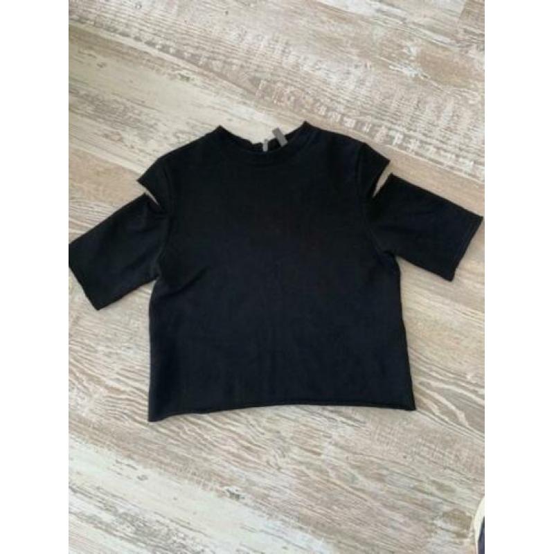 zwart shirtje open mouwen maat S