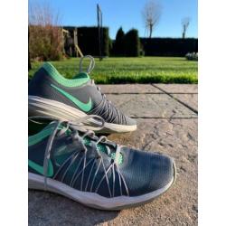 Nike dual fusion sportschoenen dames maat 39