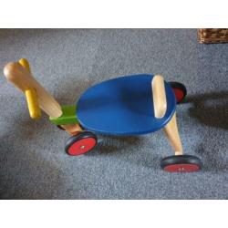 Houten driewieler