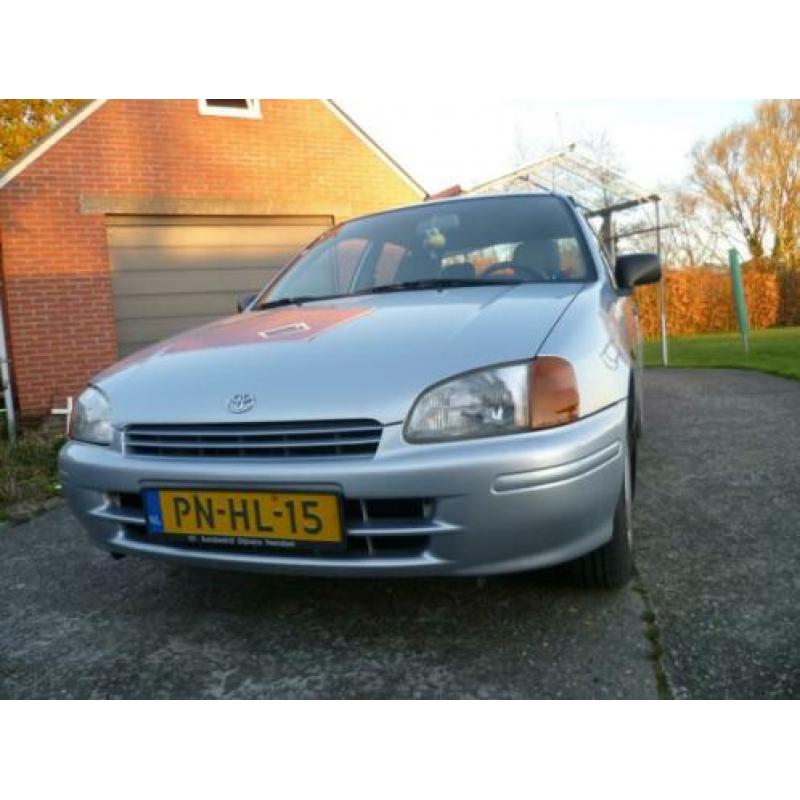 toyota starlet