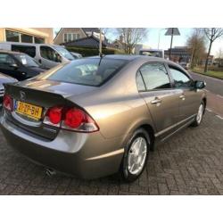 Honda Civic 1.3 Hybrid zeer nette auto vol optie`s airco.