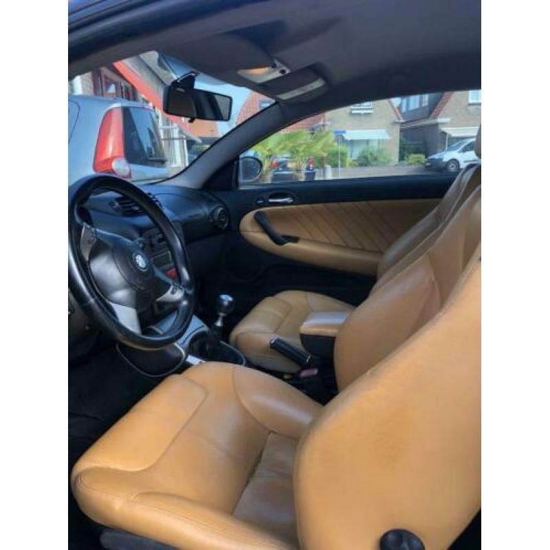 Alfa Romeo GT 3.2 v6 2005 Zwart