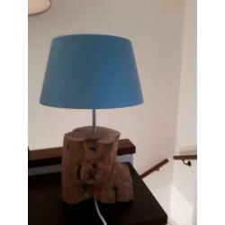 Te koop 2 grote en 2 kleine lampen van olijfboom