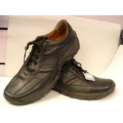 Zwarte leren veterschoenen 40