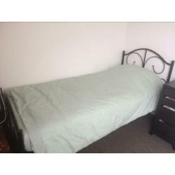 Mooie bed