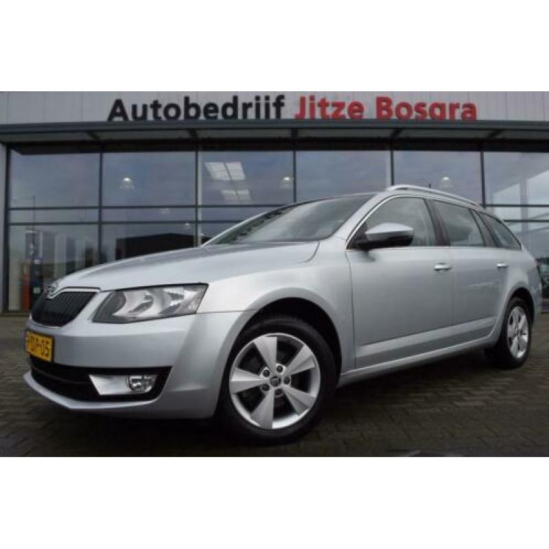 Skoda Octavia Combi 1.6 TDi DSG Elegance ECC, Sportstoelen,