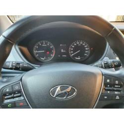 Hyundai i20 1.2i 5D 2015 Wit PANO/Origineel NL