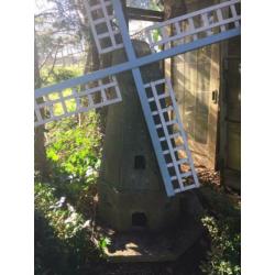 Tuin ornament molen beton beeld