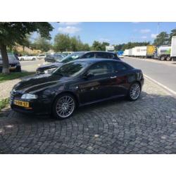 Alfa Romeo GT 3.2 v6 2005 Zwart
