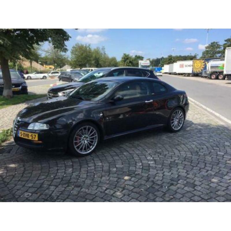 Alfa Romeo GT 3.2 v6 2005 Zwart