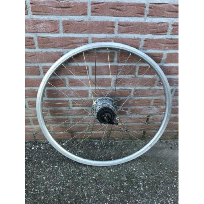 Shimano nexus 8 premium achterwiel in goede staat